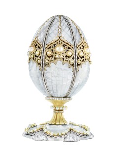 The Fabergé Pearl Egg, 2015 - Closed