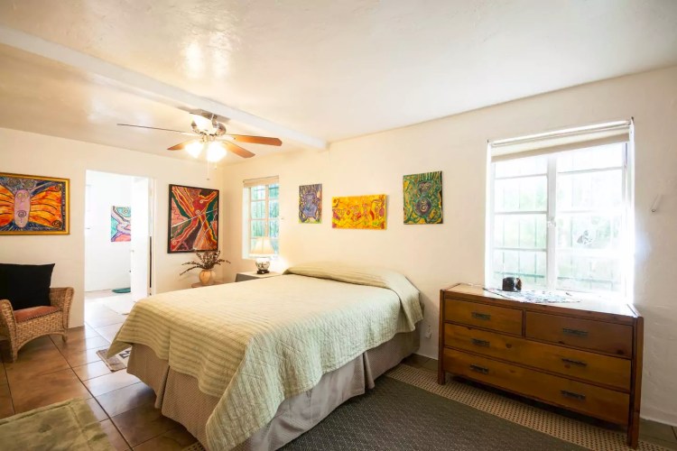 gaille-art-studio-airbnb