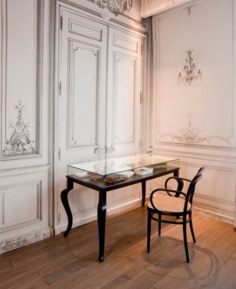 la-maison-champs-elysee-guilded-suite