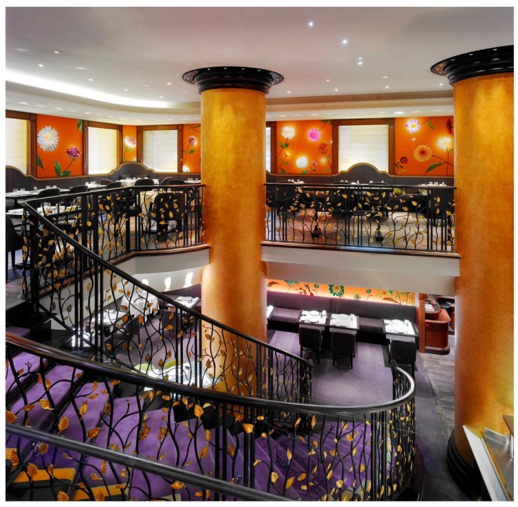 114-faubourg-le-bristol-paris